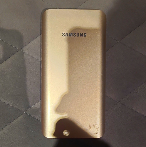 Samsung gold power bank usb - power,